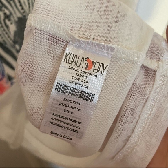 NWT Zebra Graphic Short Sleeve T Shirt Sz S Bedazzled Sequin Colorful Kidcore - Picture 7 of 9